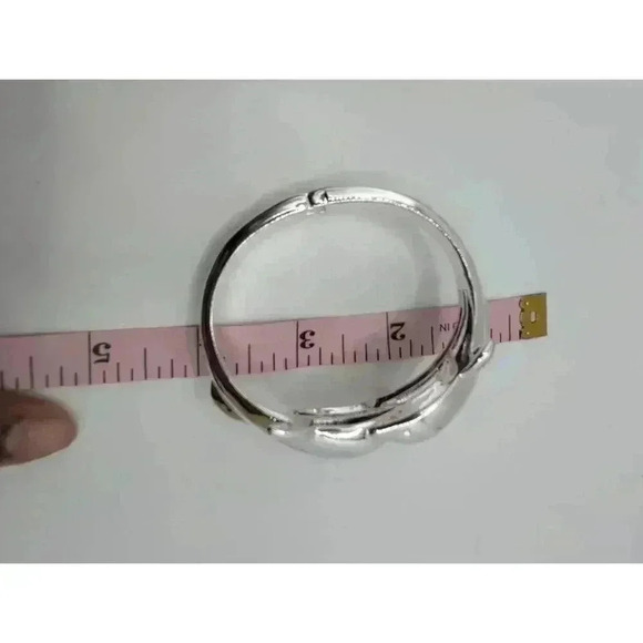 Dolphin Clamper Design Cuff Bracelet - Picture 3 of 4